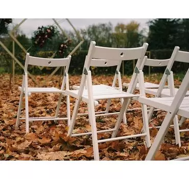 Стулья на свадьбу в аренду