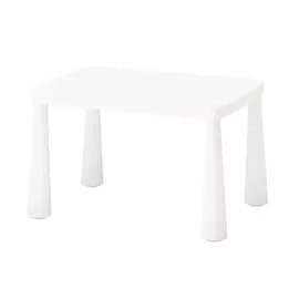Стол детский прямоугольный белого цвета. Аренда и прокат