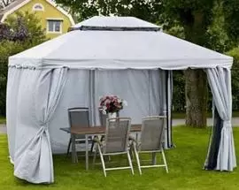 Как организовать романтический пикник на природе?