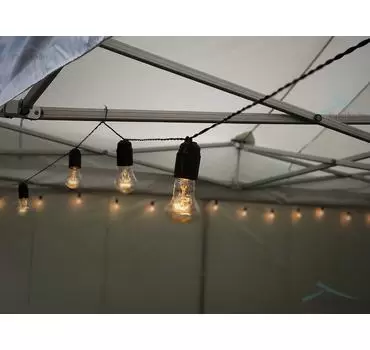 ретро гирлянда в шатре