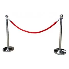 Аренда стойки ограждения с канатом