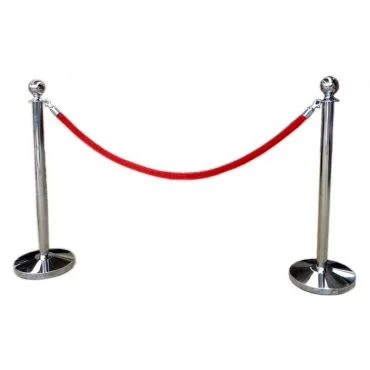 Аренда стойки ограждения с канатом